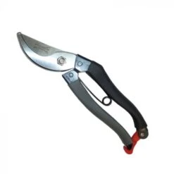 Wilkinson Sword Classic Bypass Pruner -Decor In Garden Store classic pruner 1