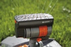 Gardena Oscillating Sprinkler Zoommax -Decor In Garden Store gardena oscillating sprinkler zoommaxx 2