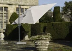 Bramblecrest Lichfield 2.7m Square Side Post Parasol Sand With 100kg Granite Base
