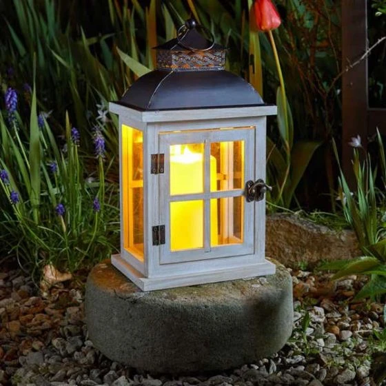 Minster Lantern - Smart Garden 3 Minster Lantern - Smart Garden