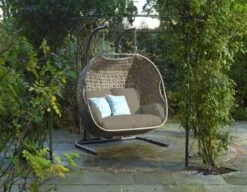 Bramblecrest Blenheim Double Hanging Cocoon 8 Bramblecrest Blenheim Double Hanging Cocoon -Decor In Garden Store rblhc3 lifestyle