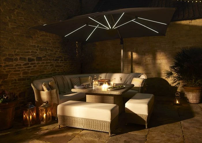 Bramblecrest Truro 3mx3m Square Side Post Parasol Grey With LED 6 Bramblecrest Truro 3mx3m Square Side Post Parasol Grey With LED - Image 4