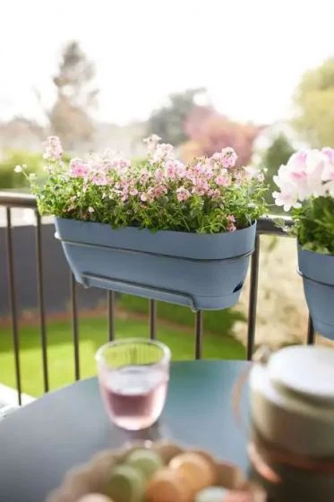 Elho Vibia Campana Trough Allin1 50cm Vintage Blue 4 Elho Vibia Campana Trough Allin1 50cm Vintage Blue - Image 2